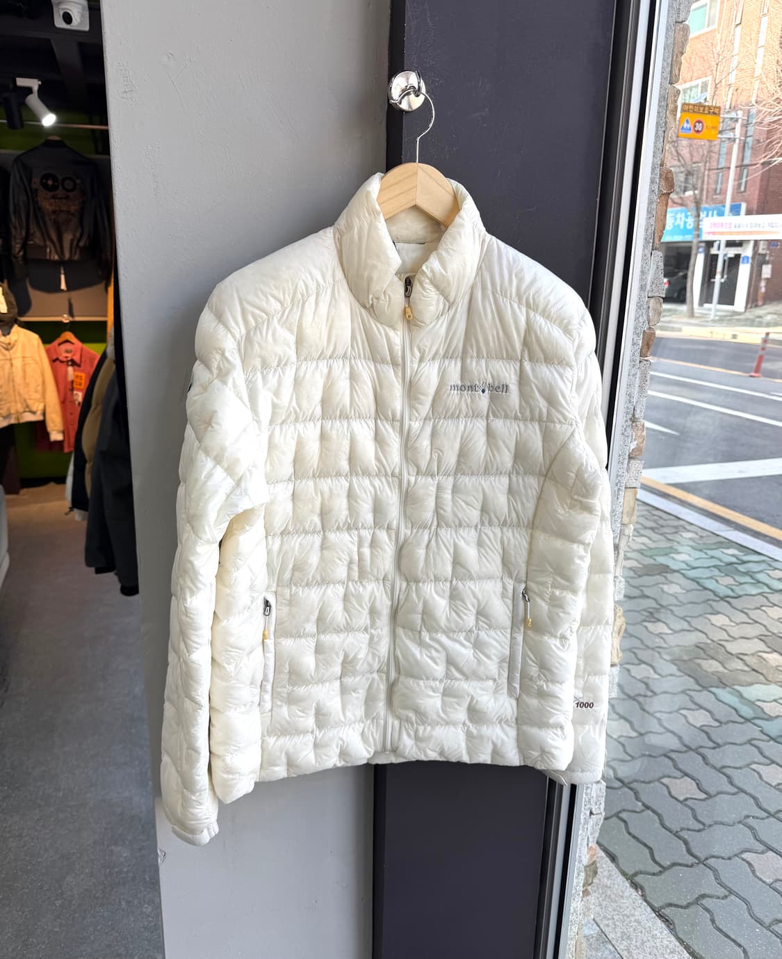 L/ 몽벨 13FW 플라즈마 EX1000 경량 패딩 크림 상품이미지3