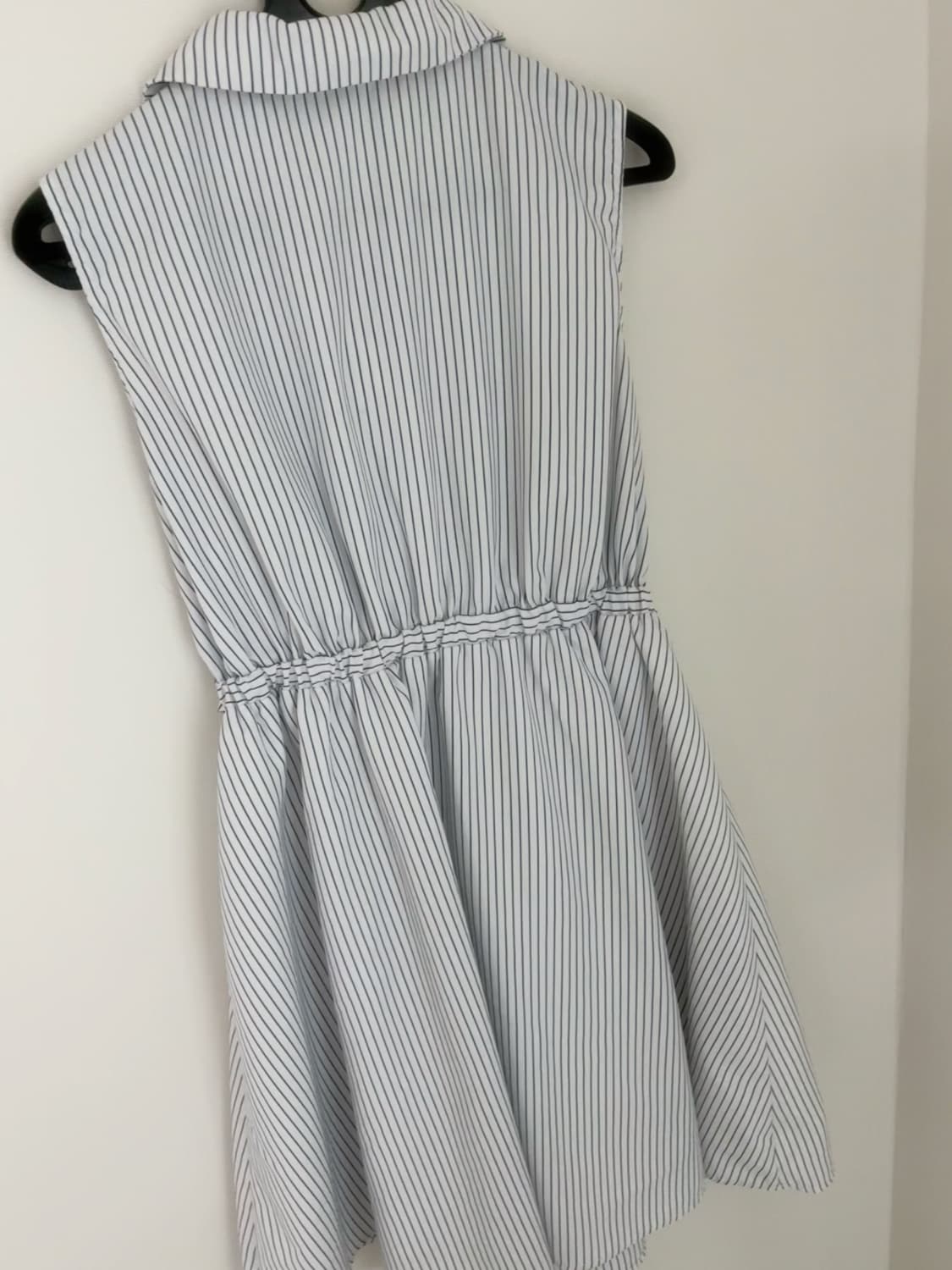 세실 맥 비 폴리 민소매 원피스 M 상품이미지3