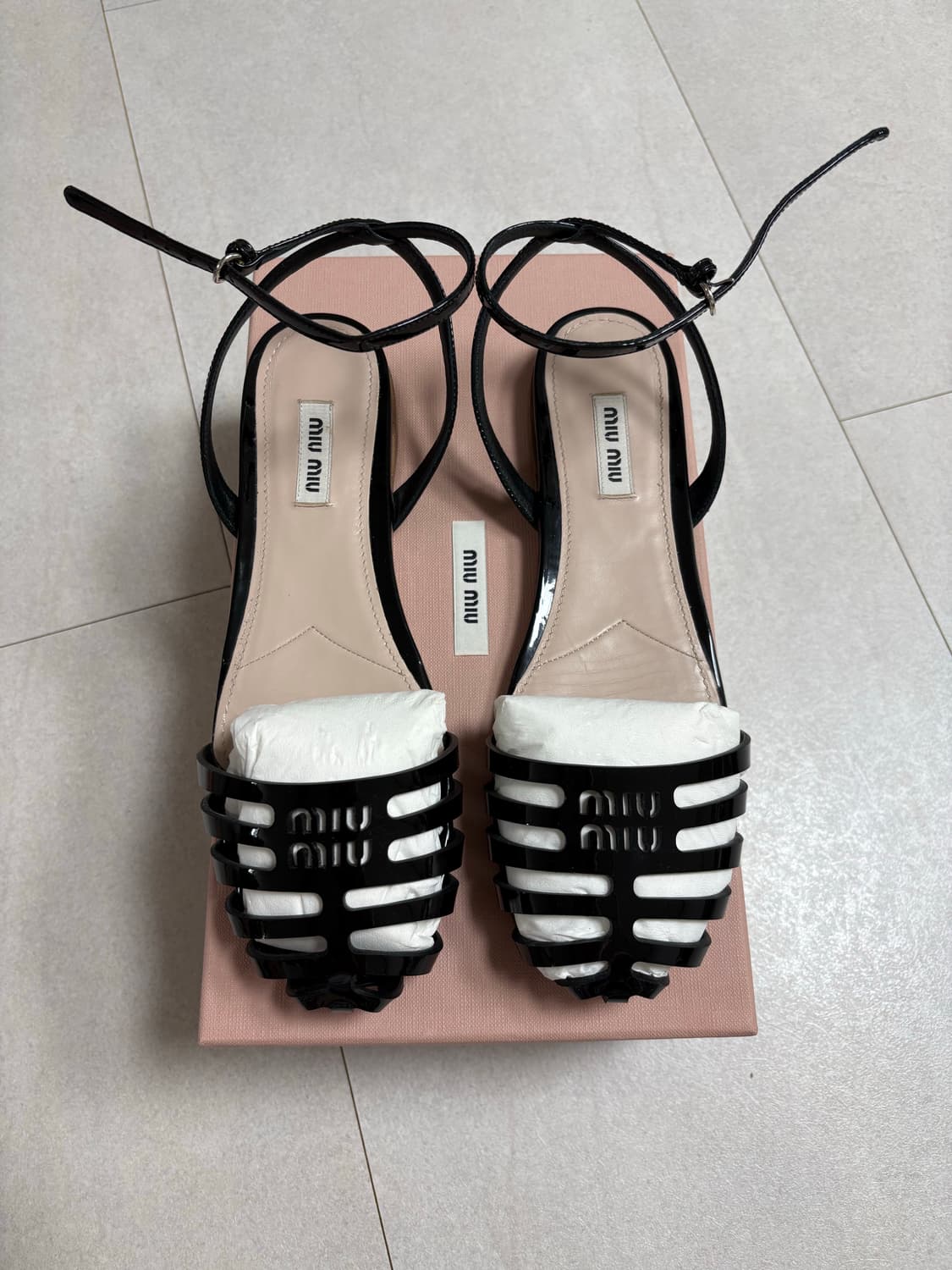 (정품)미우미우 샌들 37.5사이즈 상품이미지1