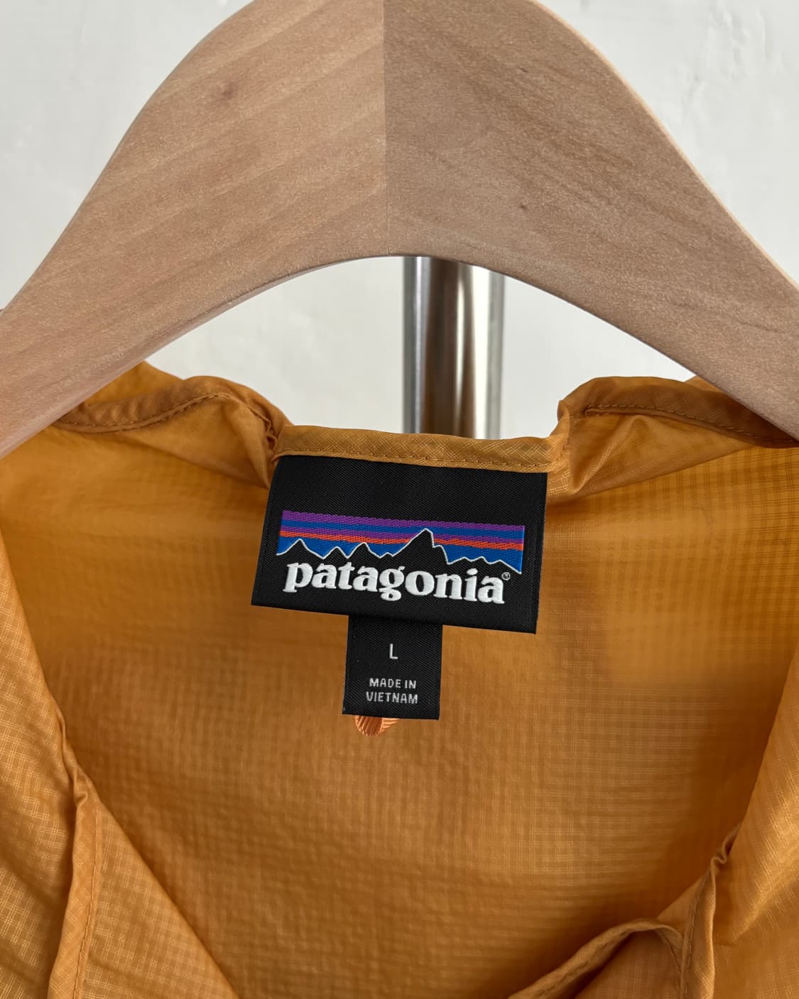 Patagonia 파타고니아 후디니 경량 바람막이 자켓 상품이미지8