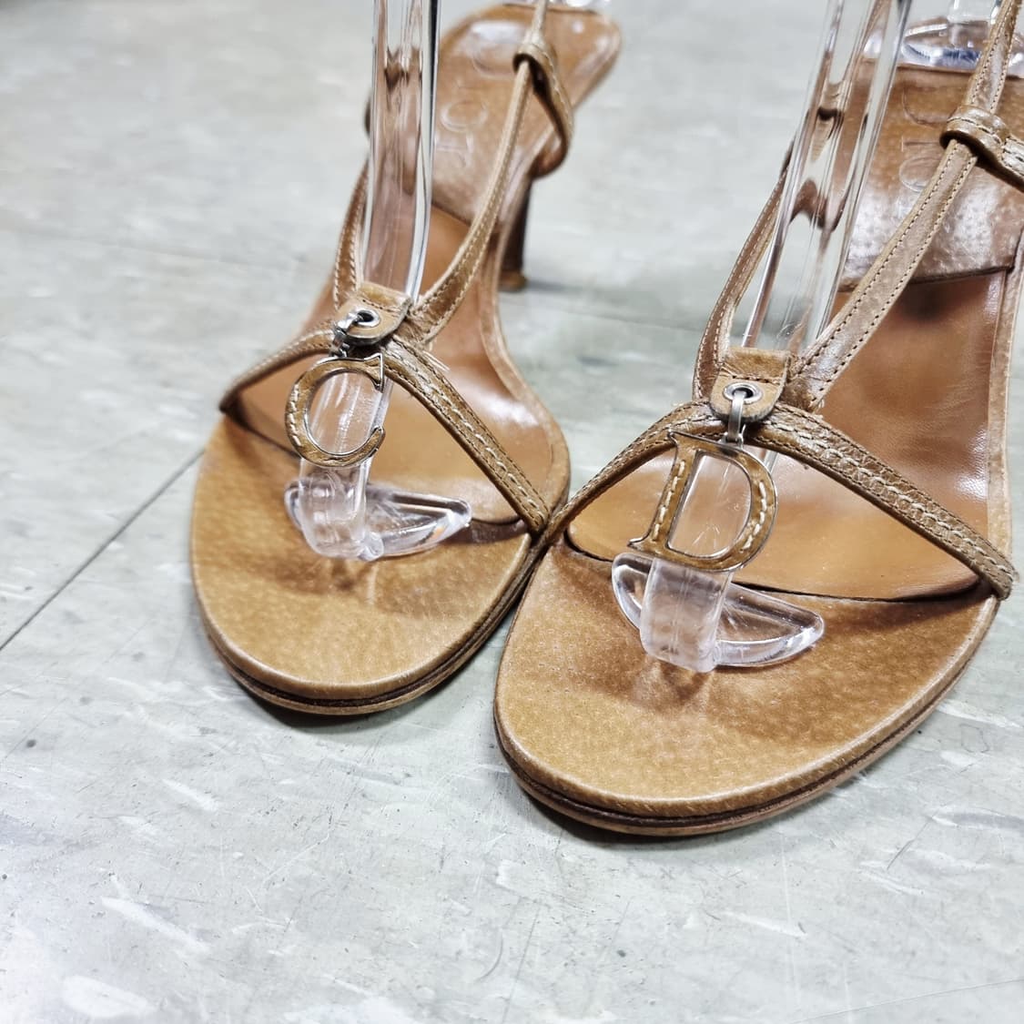 Dior 디올 가죽 샌들 오픈토힐 슬링백 구두 (225mm/35.5) 상품이미지3