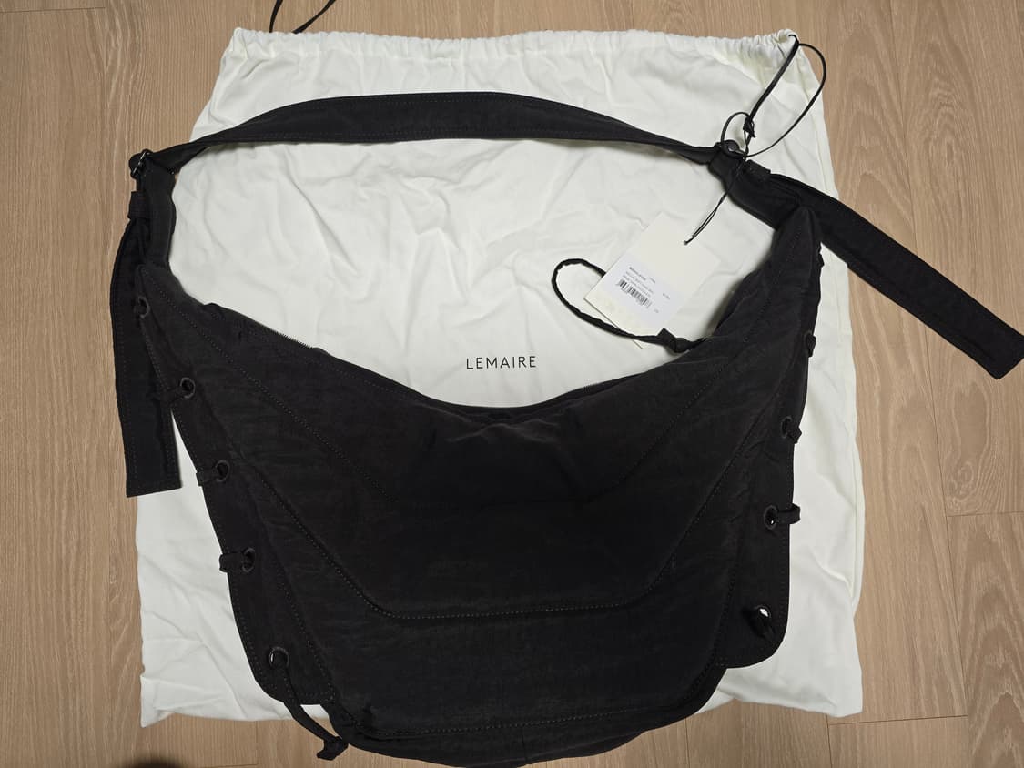 르메르 미디엄 소프트 게임 백 미디움 상품이미지1