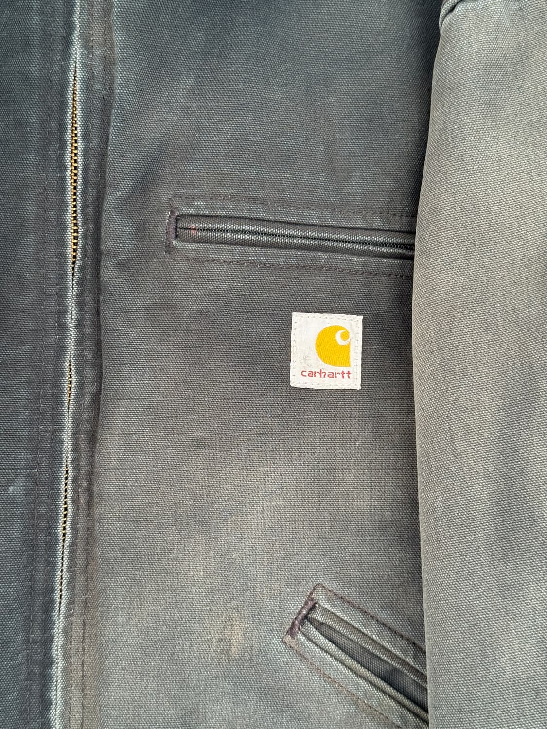 칼하트 디트로이트 J01 블랙 데미지 자켓 상품이미지5