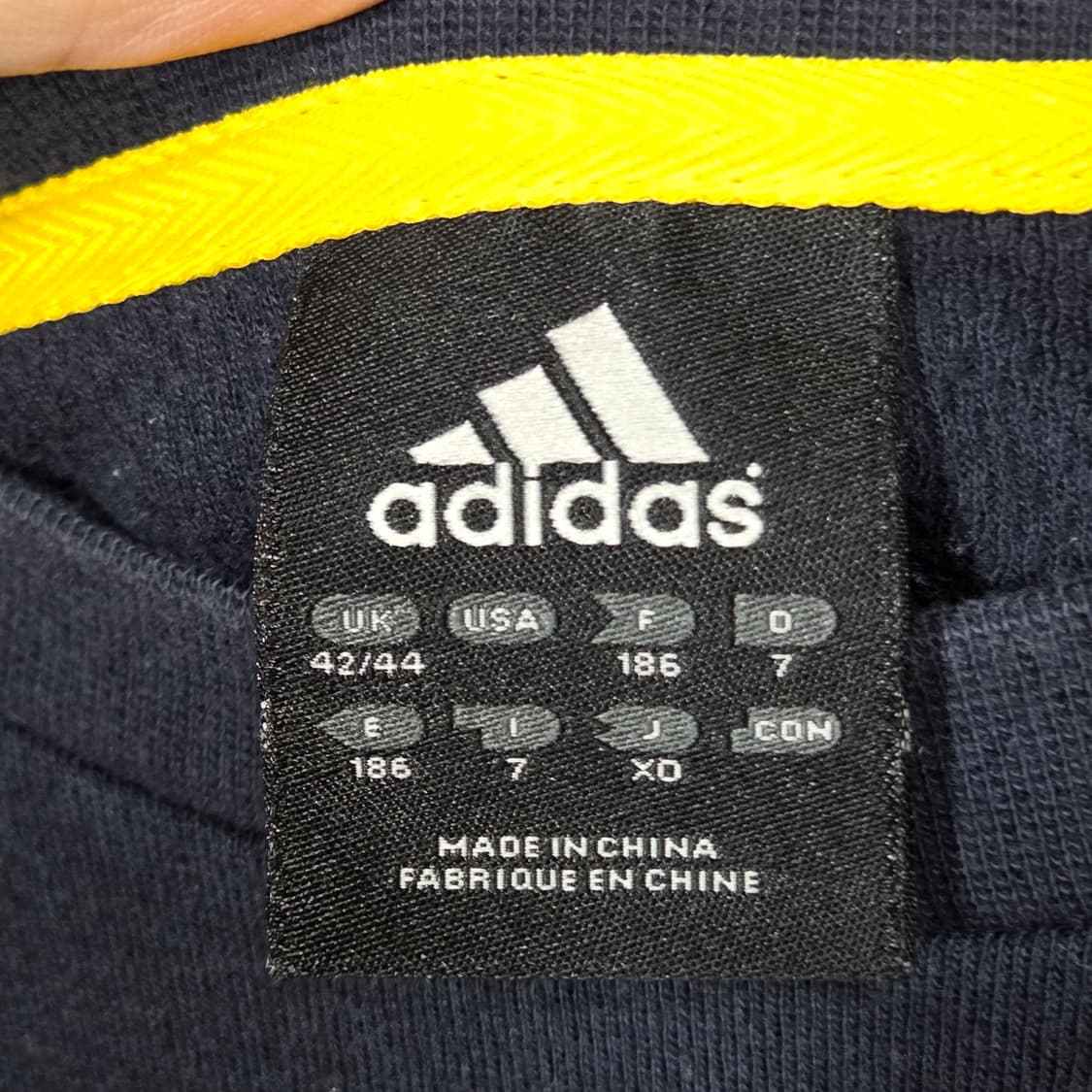 JPN 아디다스 올드스쿨 네이비 옐로우 프린팅 맨투맨 상품이미지9