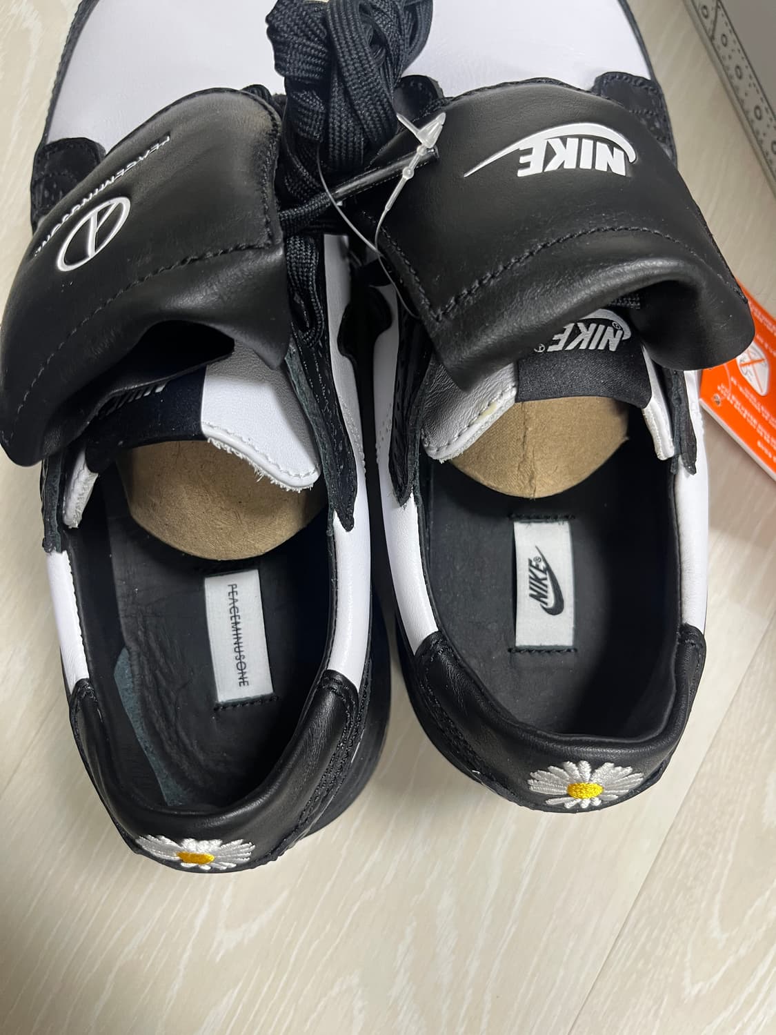 나이키 x 피스마이너스원 권도1 검흰 250 새상품 상품이미지3