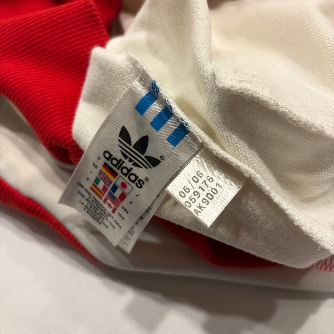 [100] 06s 아디다스 도쿄 Tokyo 져지 트랙탑 화이트 B724 상품이미지8