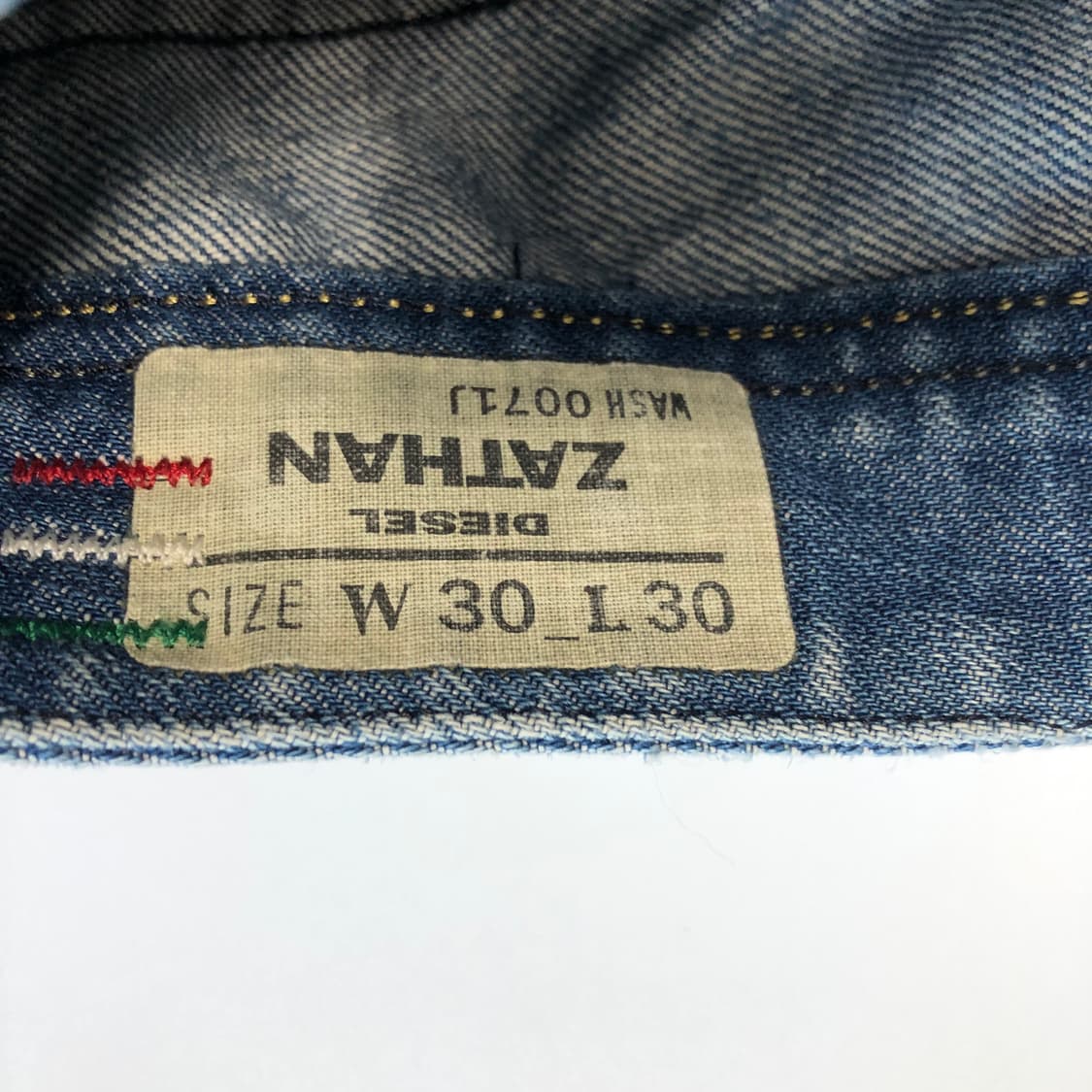 디젤 Zathan 디스트로이드 데님팬츠  상품이미지9