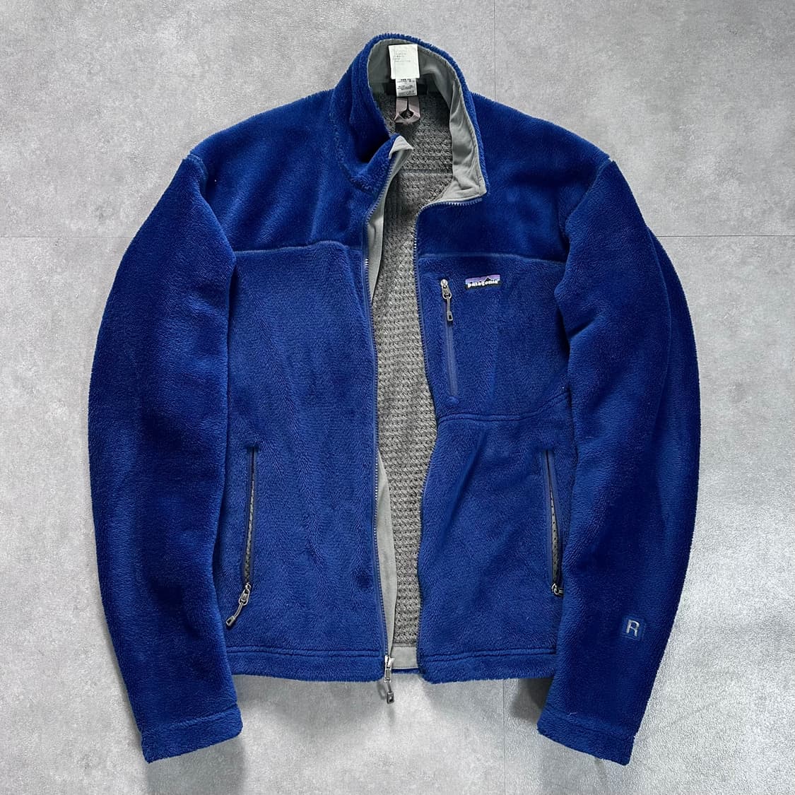 파타고니아 R4 후리스 자켓 (va.69) 상품이미지1