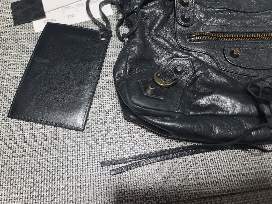 발렌시아가 모터 퍼스트백 숄더백 모터백 상품이미지3