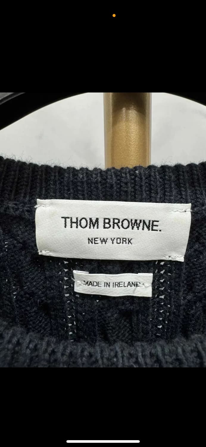 [5, 105] 톰브라운 꽈배기 니트 4선 완장 진한네이비 상품이미지3