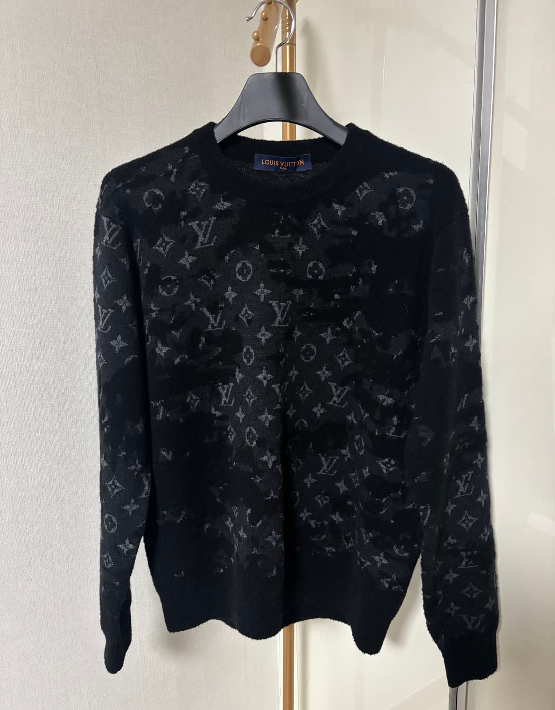 루이비통 디스트레스드 모노그램 크루넥 니트   상품이미지2
