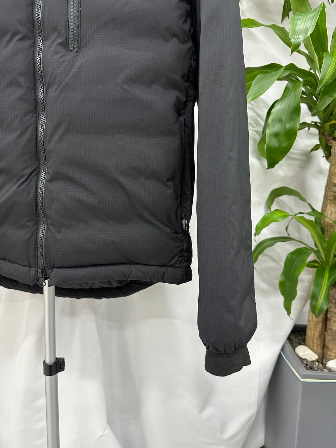 (M) 캐나다구스 롯지후드 레드라벨 상품이미지3