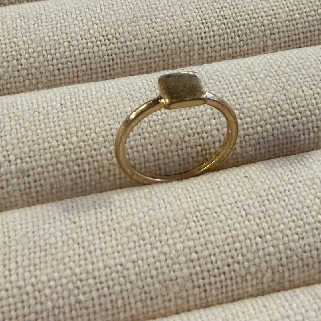 새상품 여성 신주 은도금 네모 골드 반지 상품이미지2