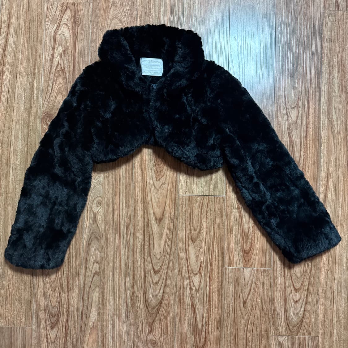 쓰리타임즈 퍼피 볼레로 퍼 자켓 블랙 상품이미지8