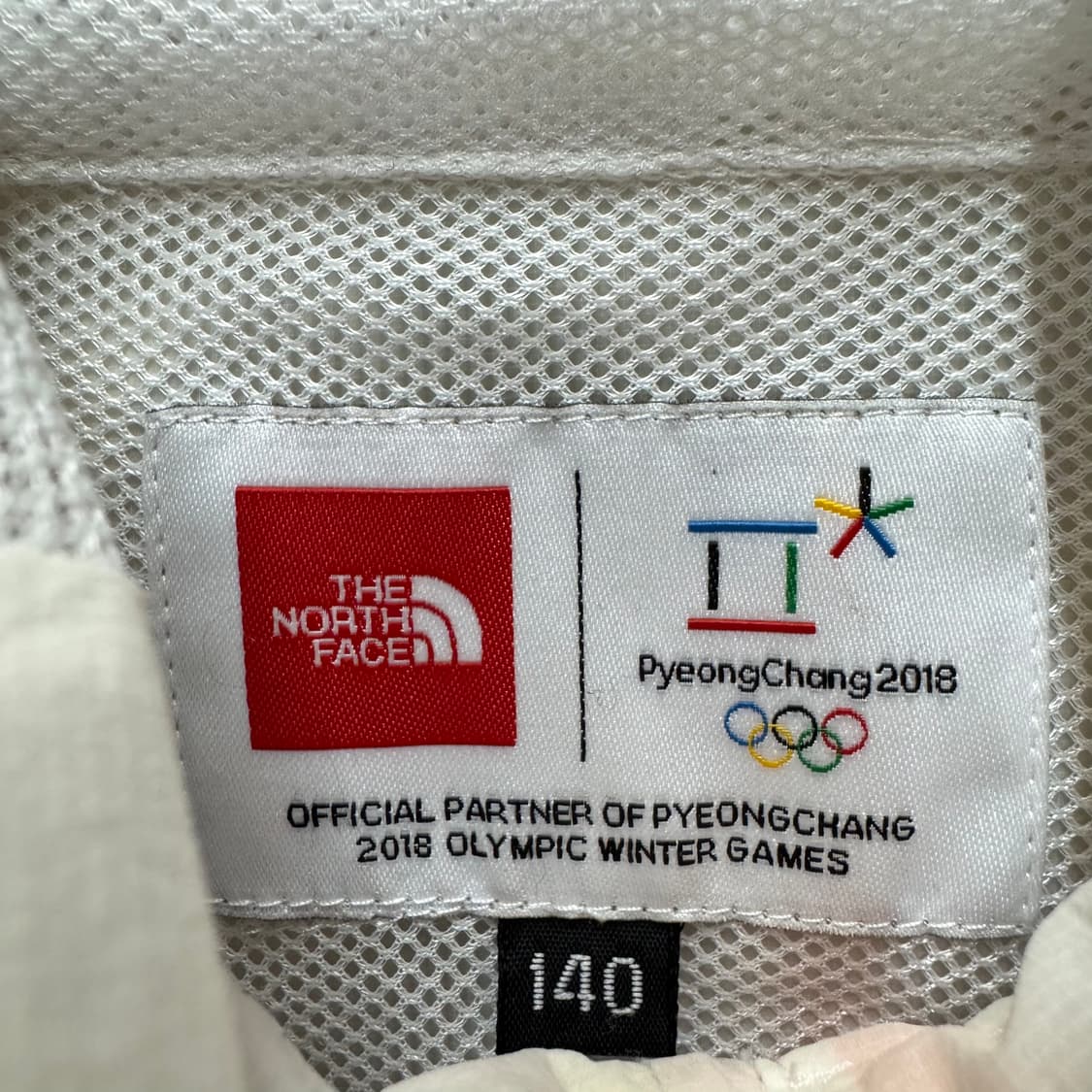 노스페이스 초경량 바람막이 140 상품이미지2