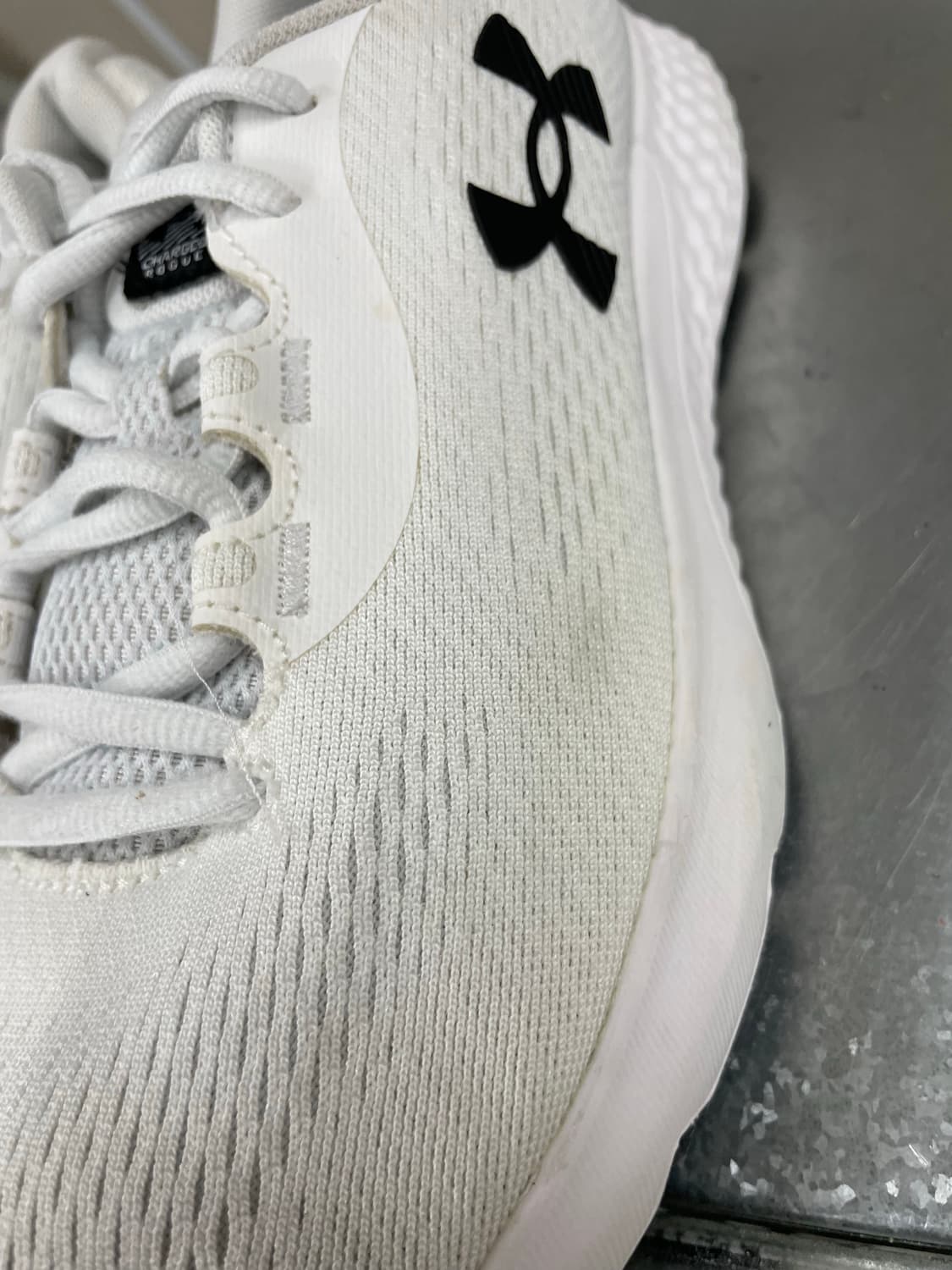 언더아머 차치드 로그 4 화이트 블랙 265 (gr-4611) 상품이미지8