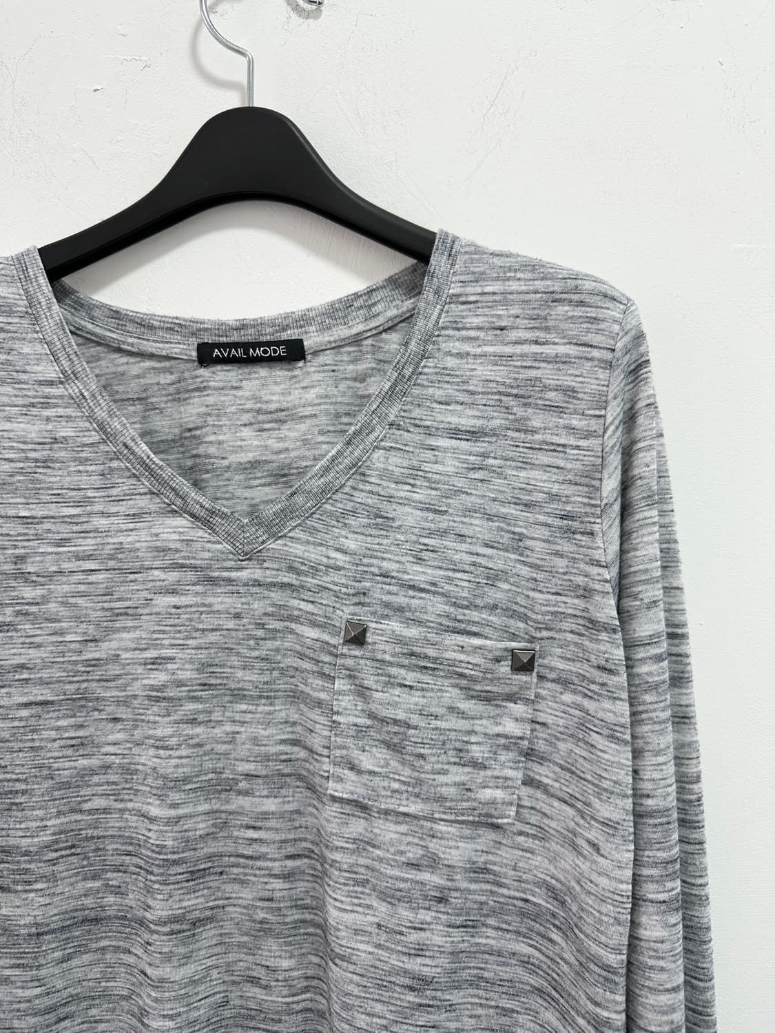 Avail Mode v neck pocket stud sleeve 상품이미지3