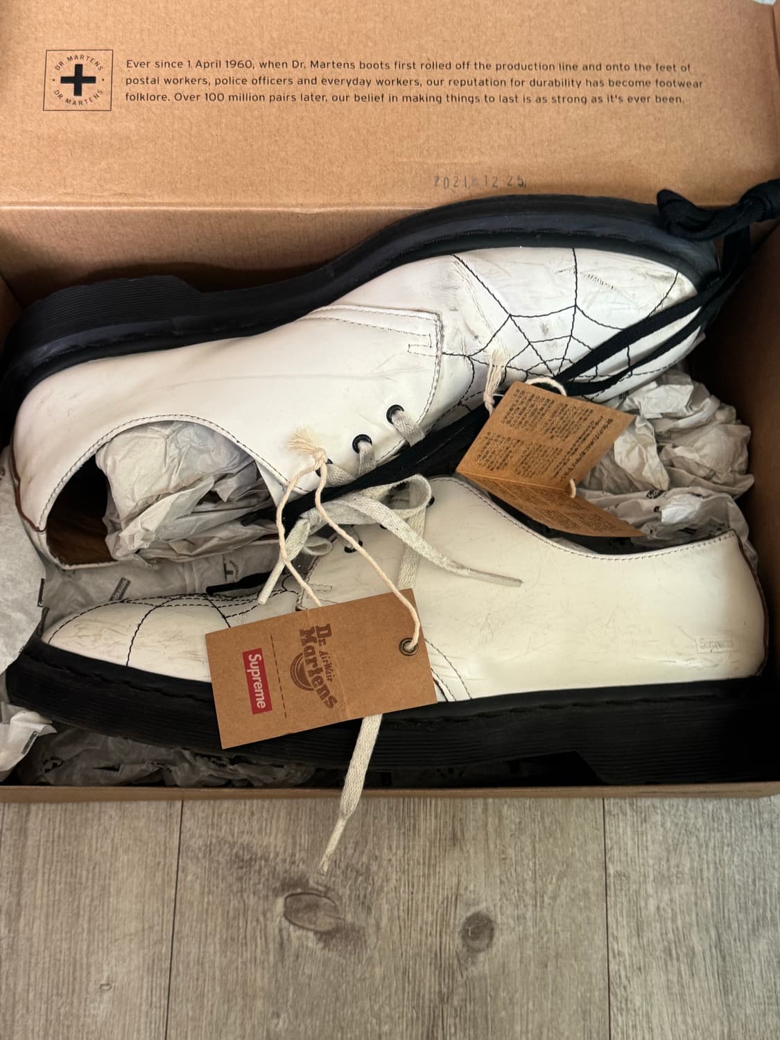 슈프림 스파이더웹 닥터마틴 280 상품이미지4