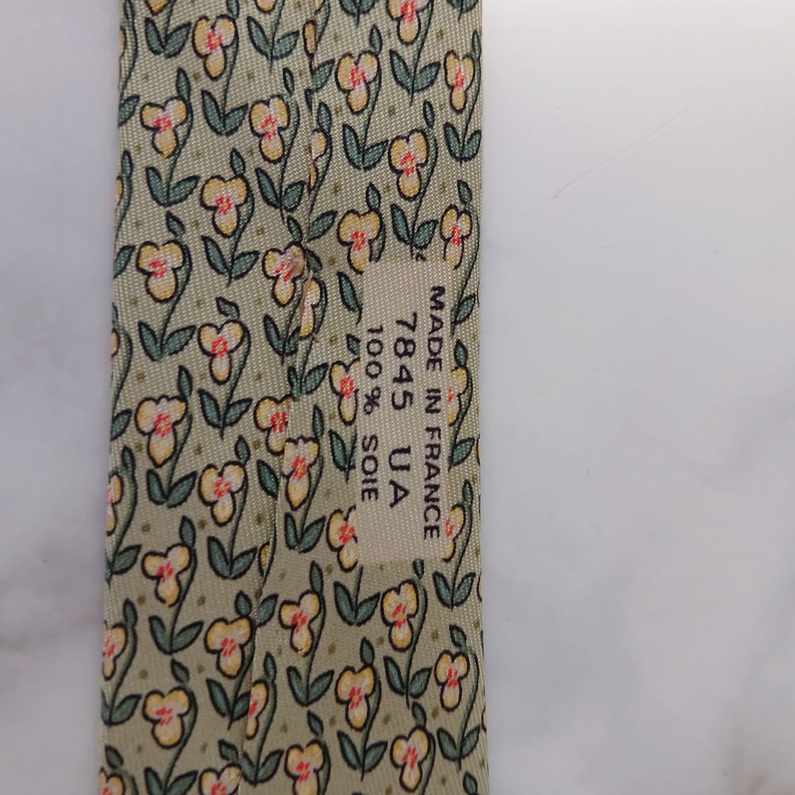 에르메스 실크 파스텔그린 플로럴 넥타이 9.4cm A-등급 A19053
 상품이미지7