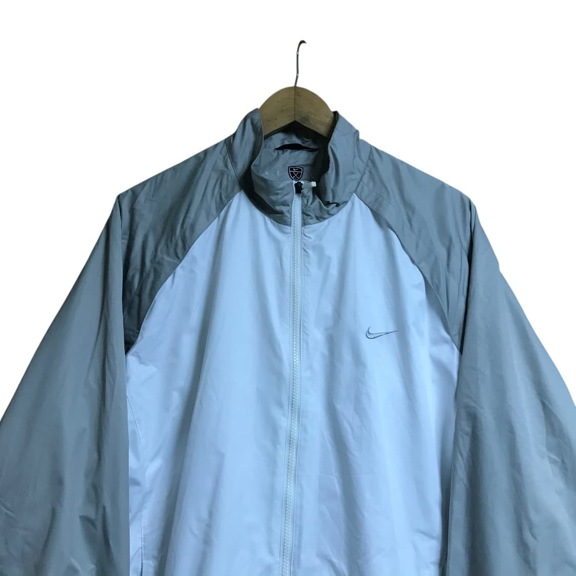 나이키 베이지톤 흰색 바람막이 상품이미지2