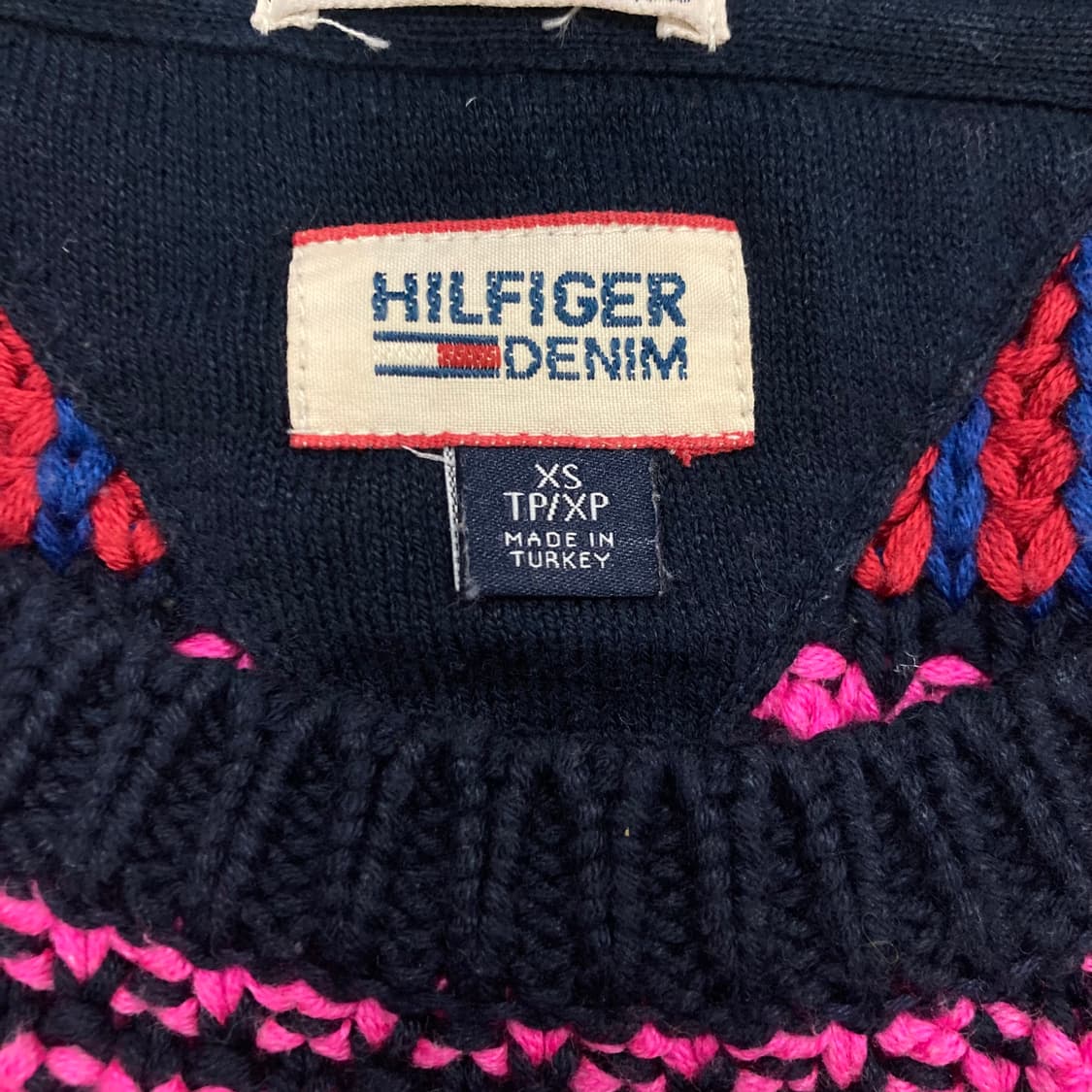 타미힐피거 믹스 컬러 단가라 패턴 니트 상품이미지3