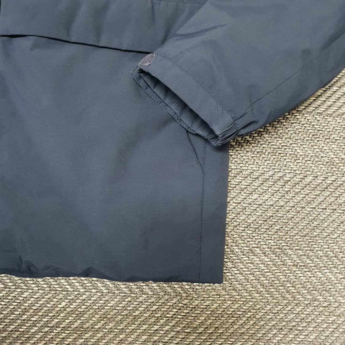 네파 이젠벅 바람막이 자켓 남자105~110 상품이미지4