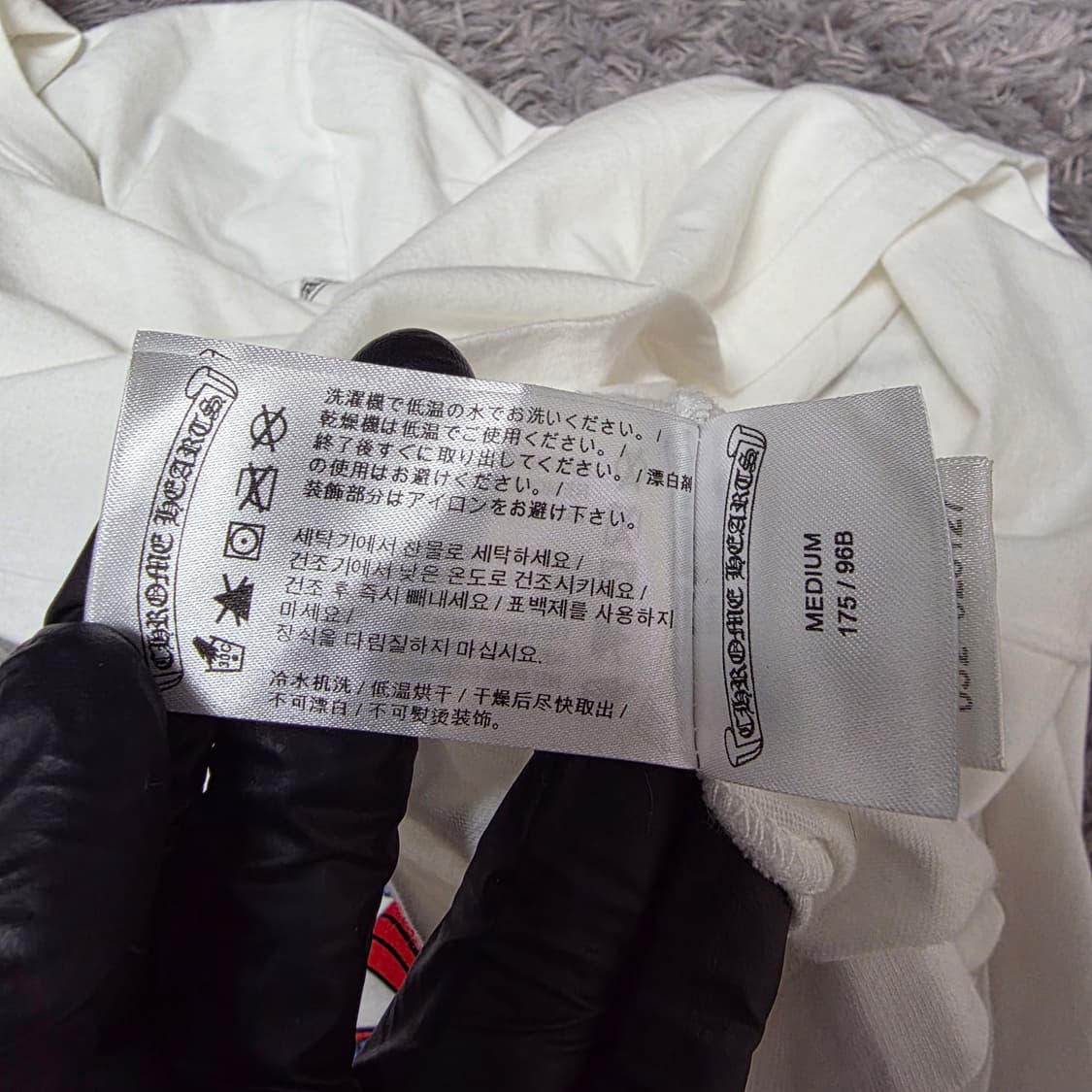 크롬하츠 멀티컬러 세메터리 크로스 롱슬리브 m 새상품급 상품이미지9