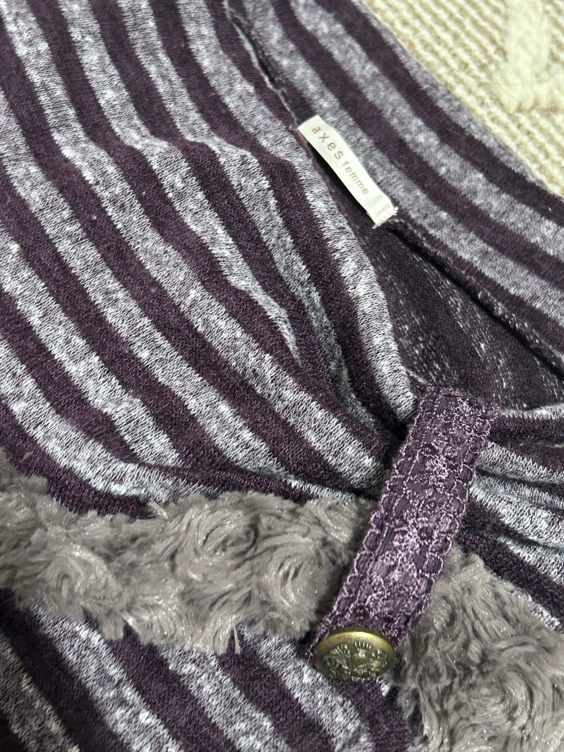 엑시즈팜 페어리 리본 오프숄더 니트 상품이미지3