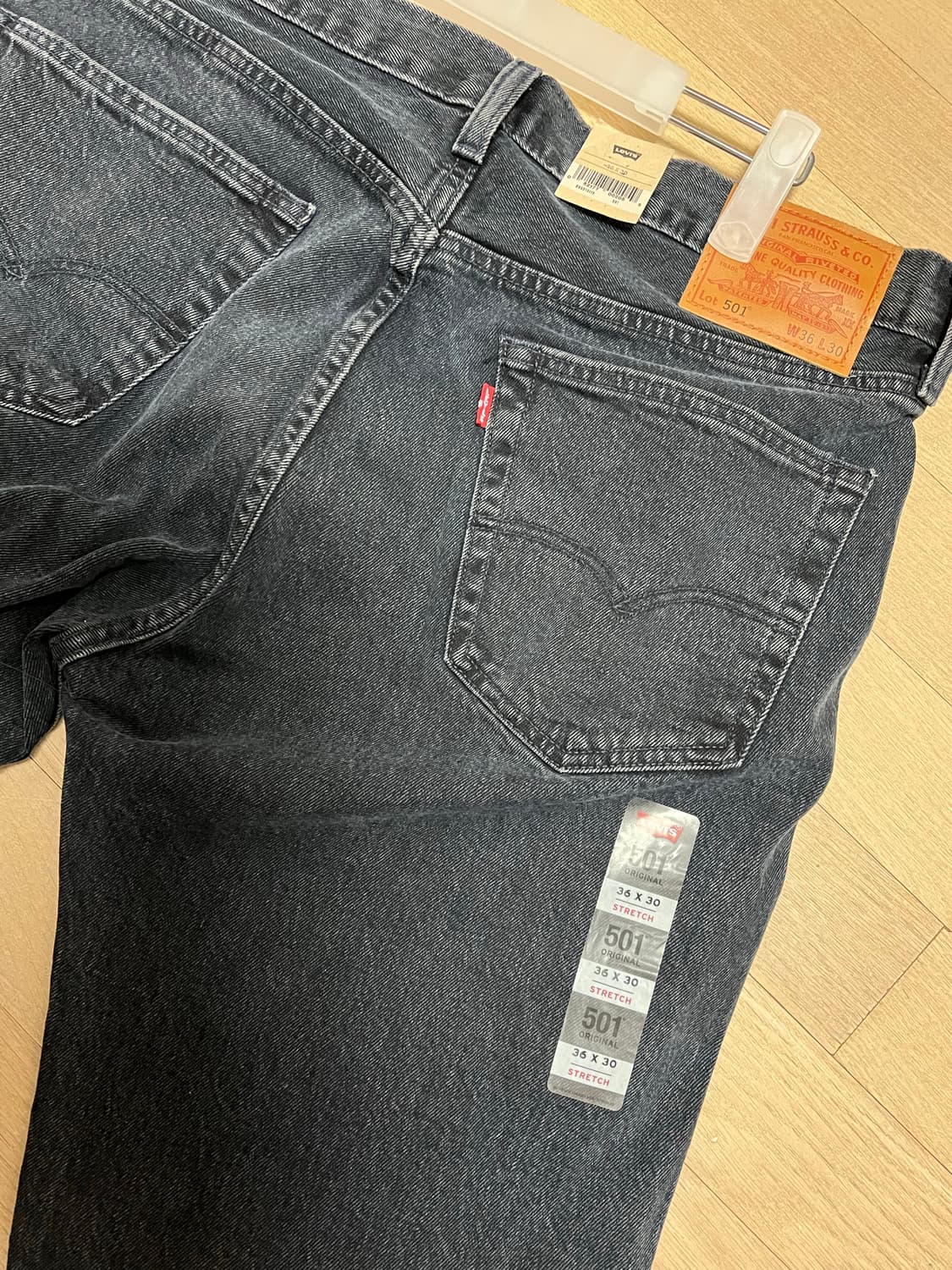 (새제품) 리바이스 / 501 흑청 프리미엄데님 /36x30 상품이미지4
