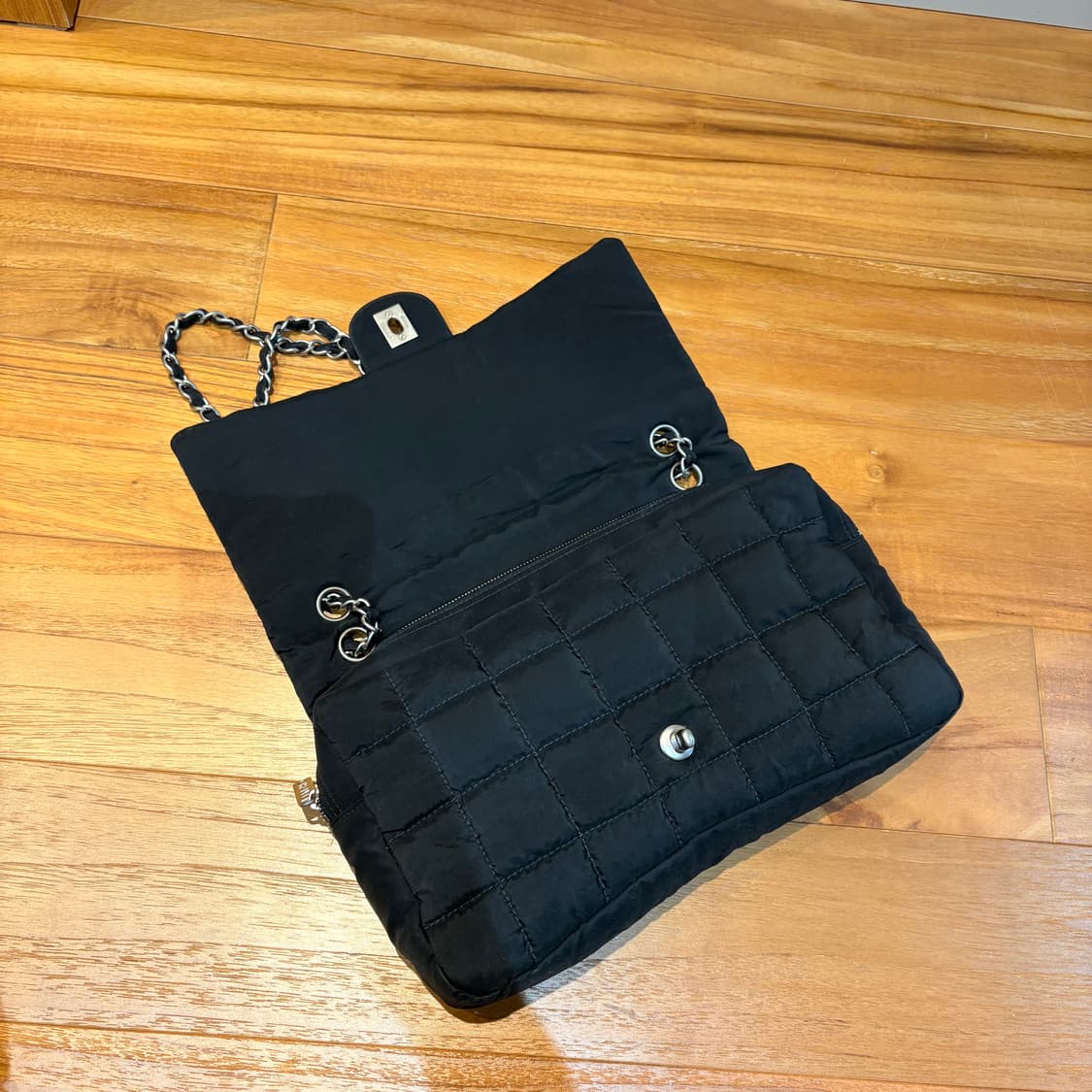 정품 샤넬 클미 클라 포코노 초코바 패브릭 숄더백 상품이미지6