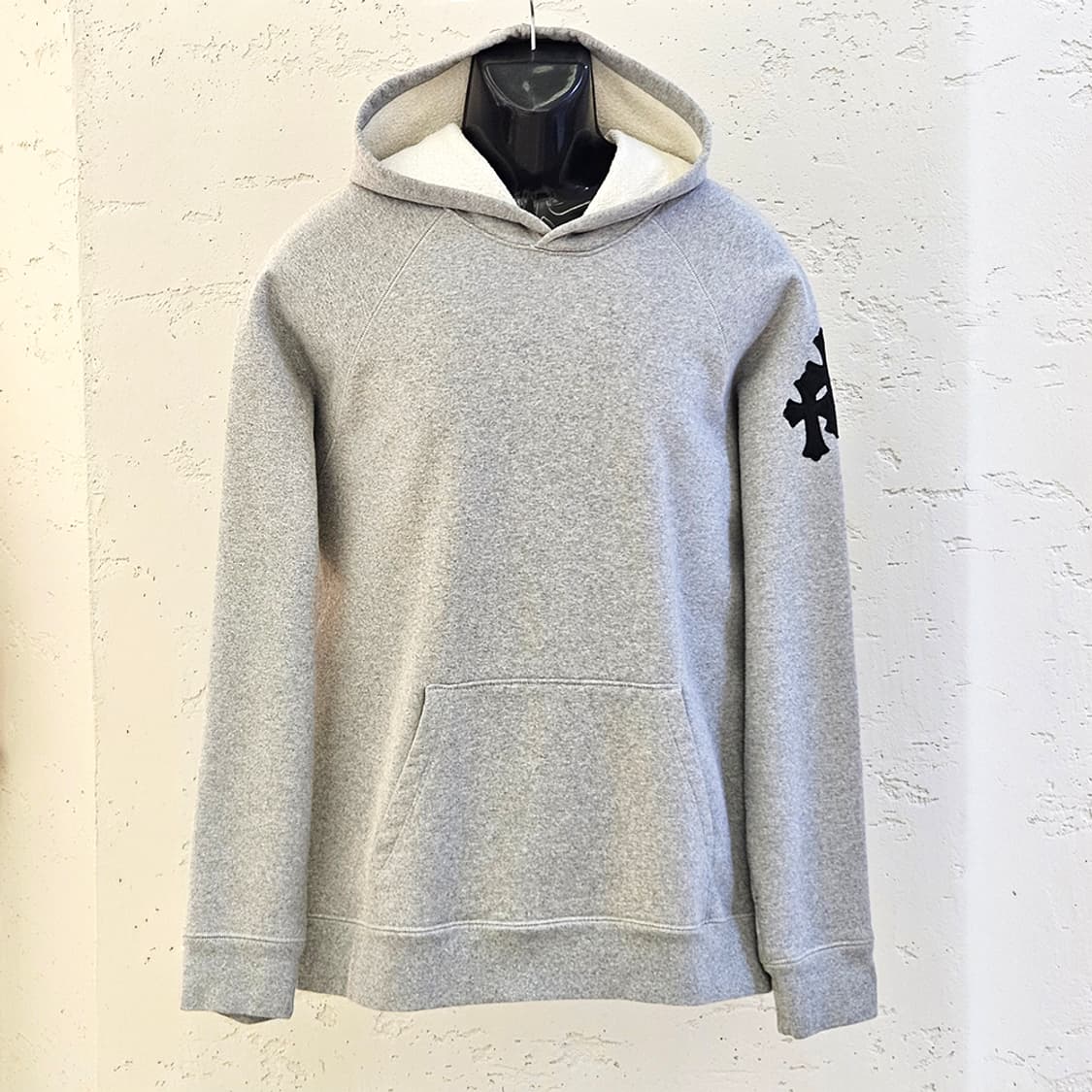 [L] 크롬하츠 페이퍼잼 레더패치 후드티 그레이 Z3V16XOP 상품이미지1