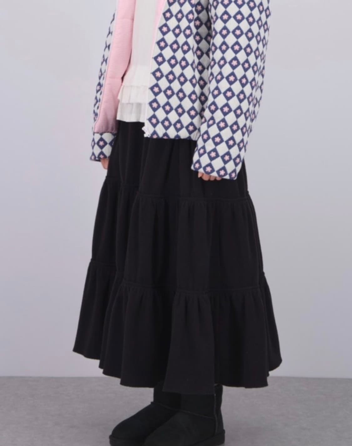 로엑슈얼 FLEECE LOOSE POCKET TIERD SKIRT_ 상품이미지2