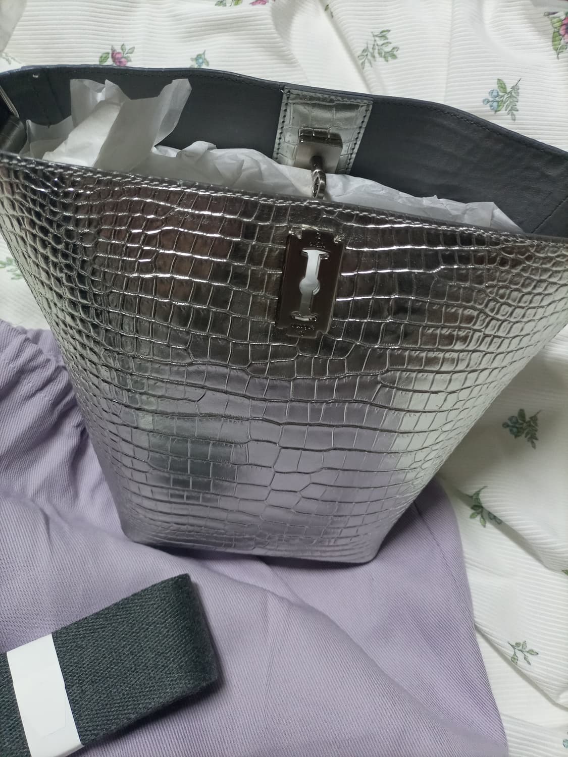 분크 패밀리세일 토트크로스백 상품이미지2