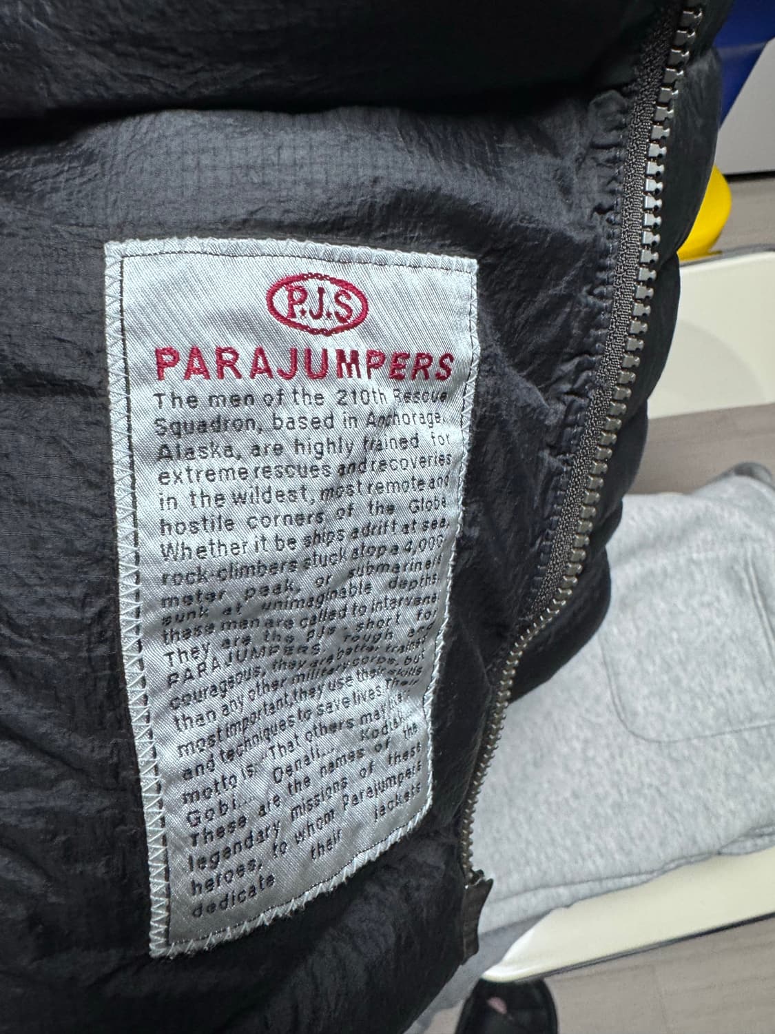 파라점퍼스 링 다운 자켓 블랙 - 23FW 상품이미지4