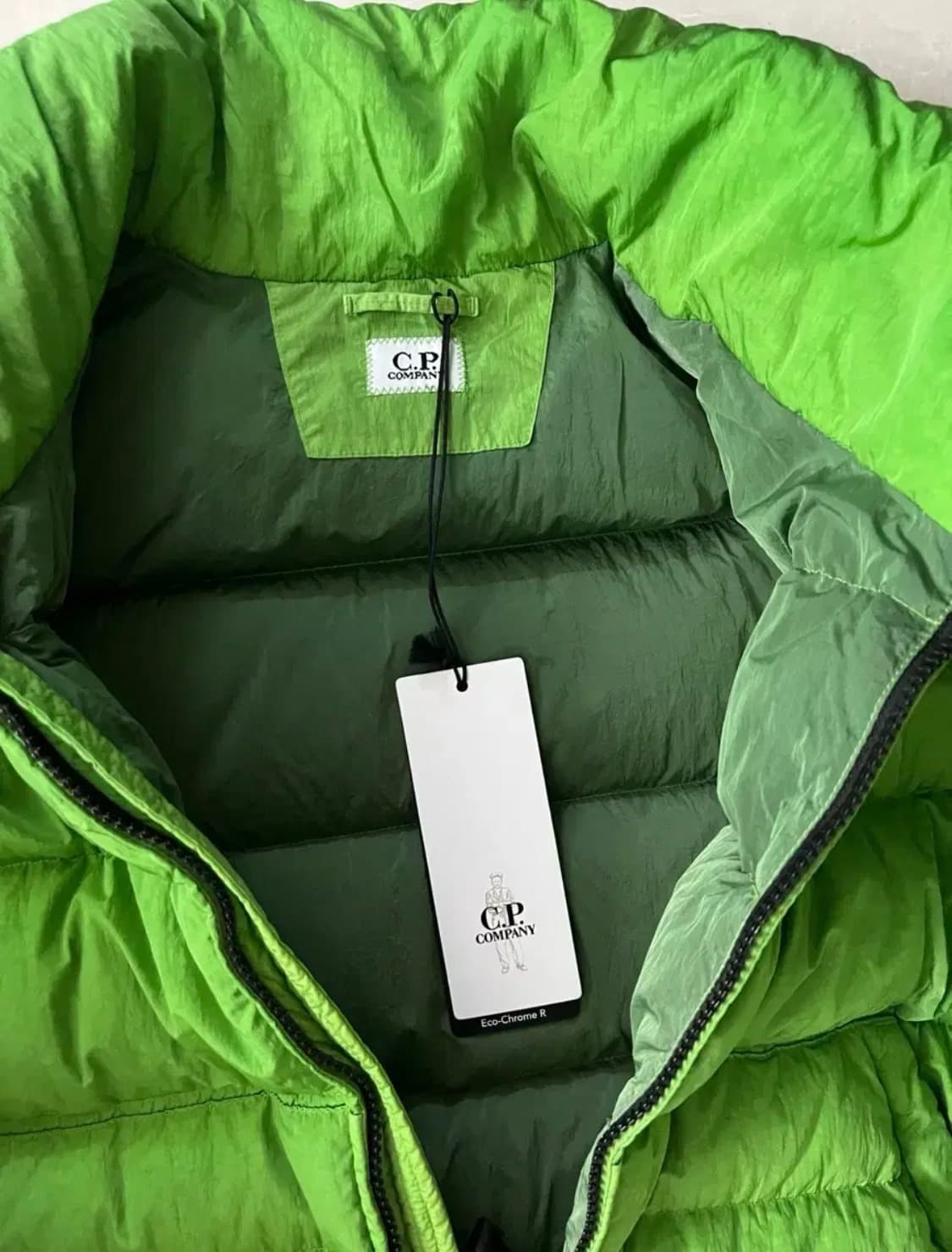 CP컴퍼니 에코크롬 R 패딩 상품이미지2