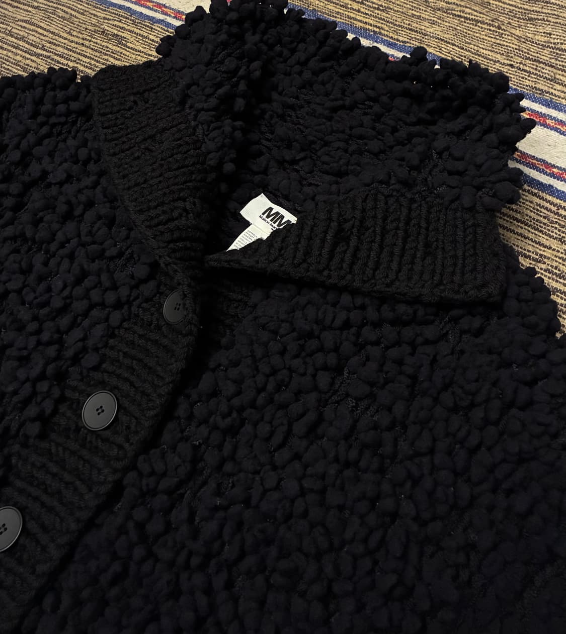 (XS)MM6 메종 마르지엘라 크롭 부클레 니트 가디건 블랙 상품이미지3