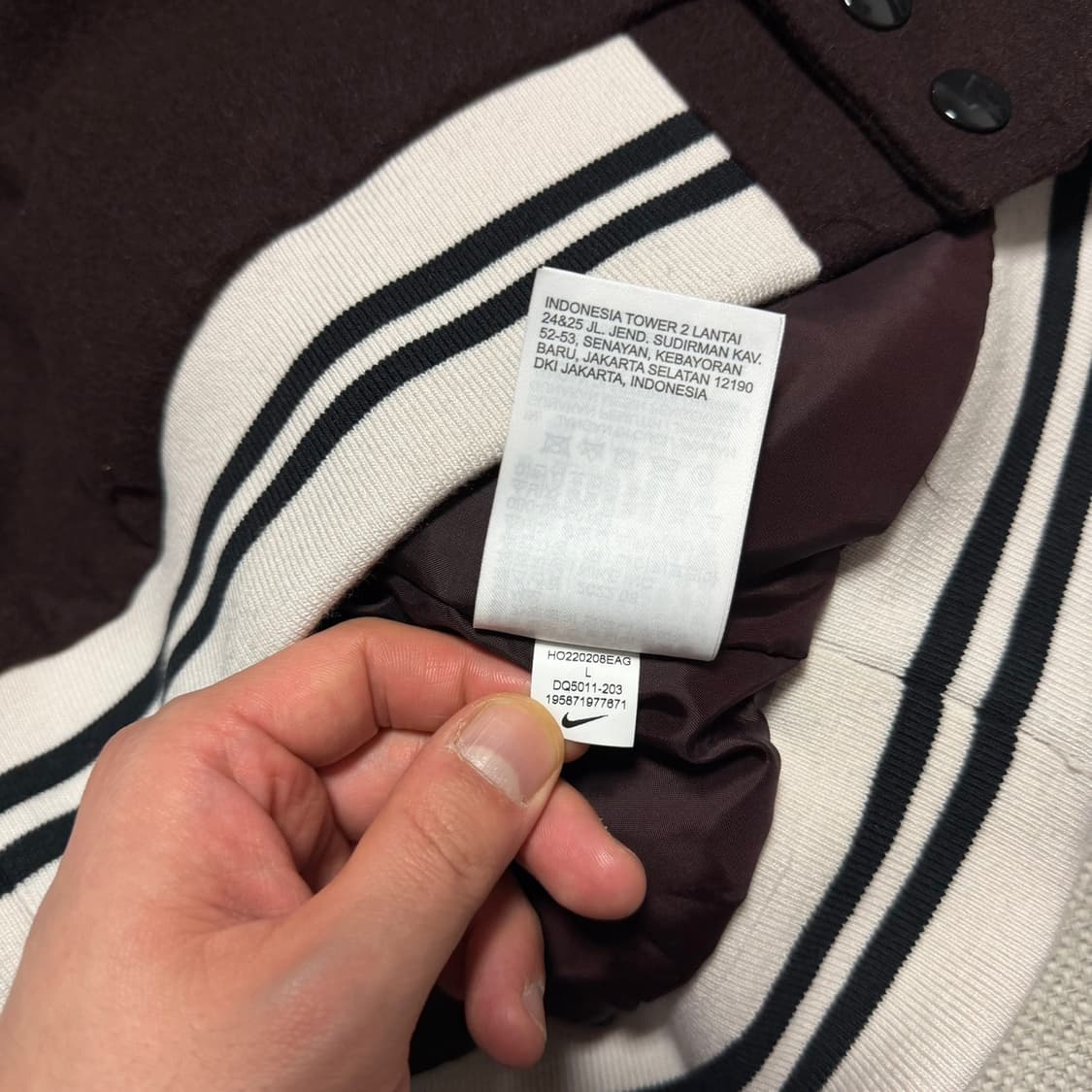 나이키 NSW 어센틱 바시티 자켓 브라운 바살트 - 아시아 상품이미지4