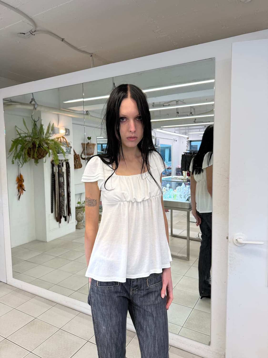 frill t-shirt 상품이미지2