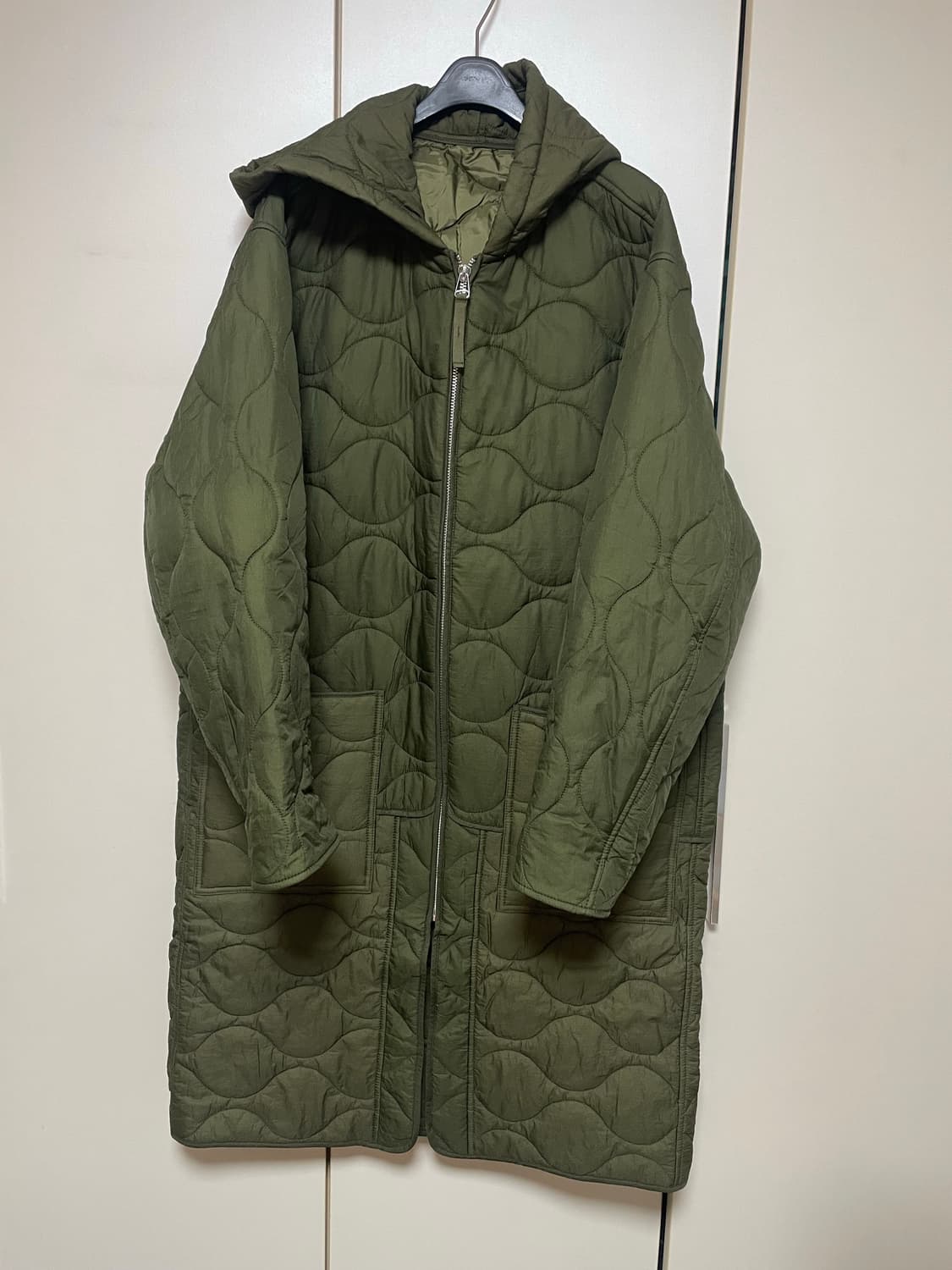 8 seconds 퀼팅 후드 롱 점퍼 L 올리브 상품이미지1