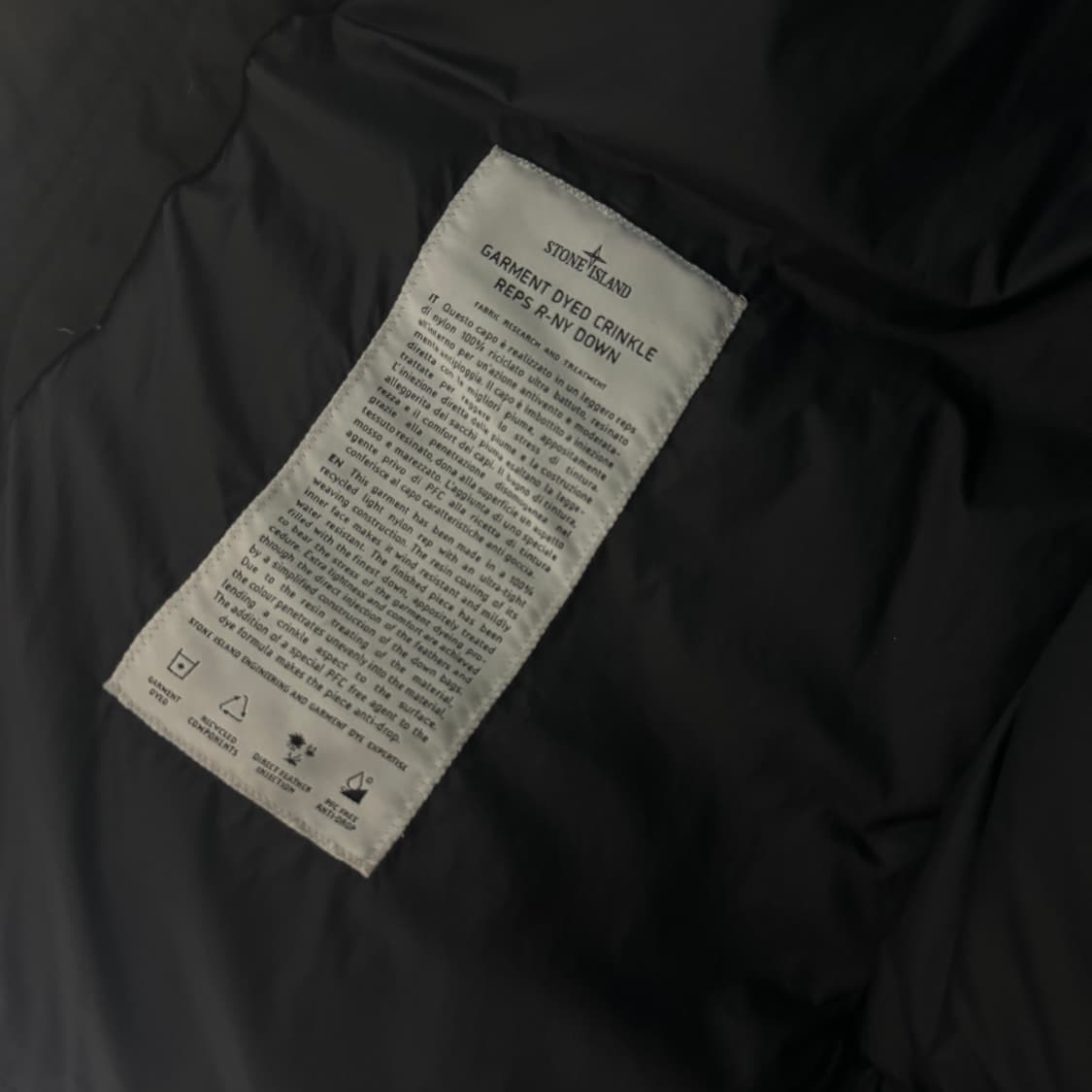 스톤아일랜드 크링클랩스 23fw 후드 패딩 상품이미지4