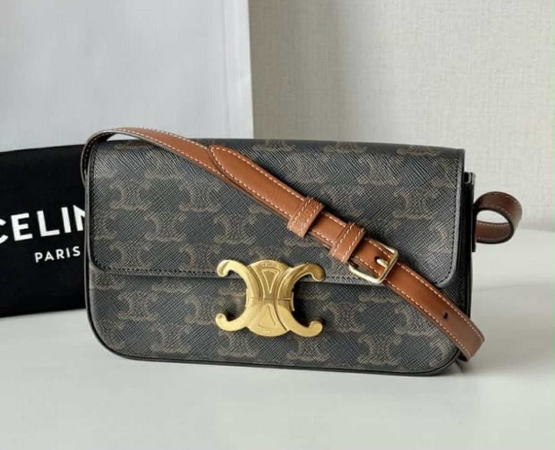 셀린느 클로드 솔더백 상품이미지1