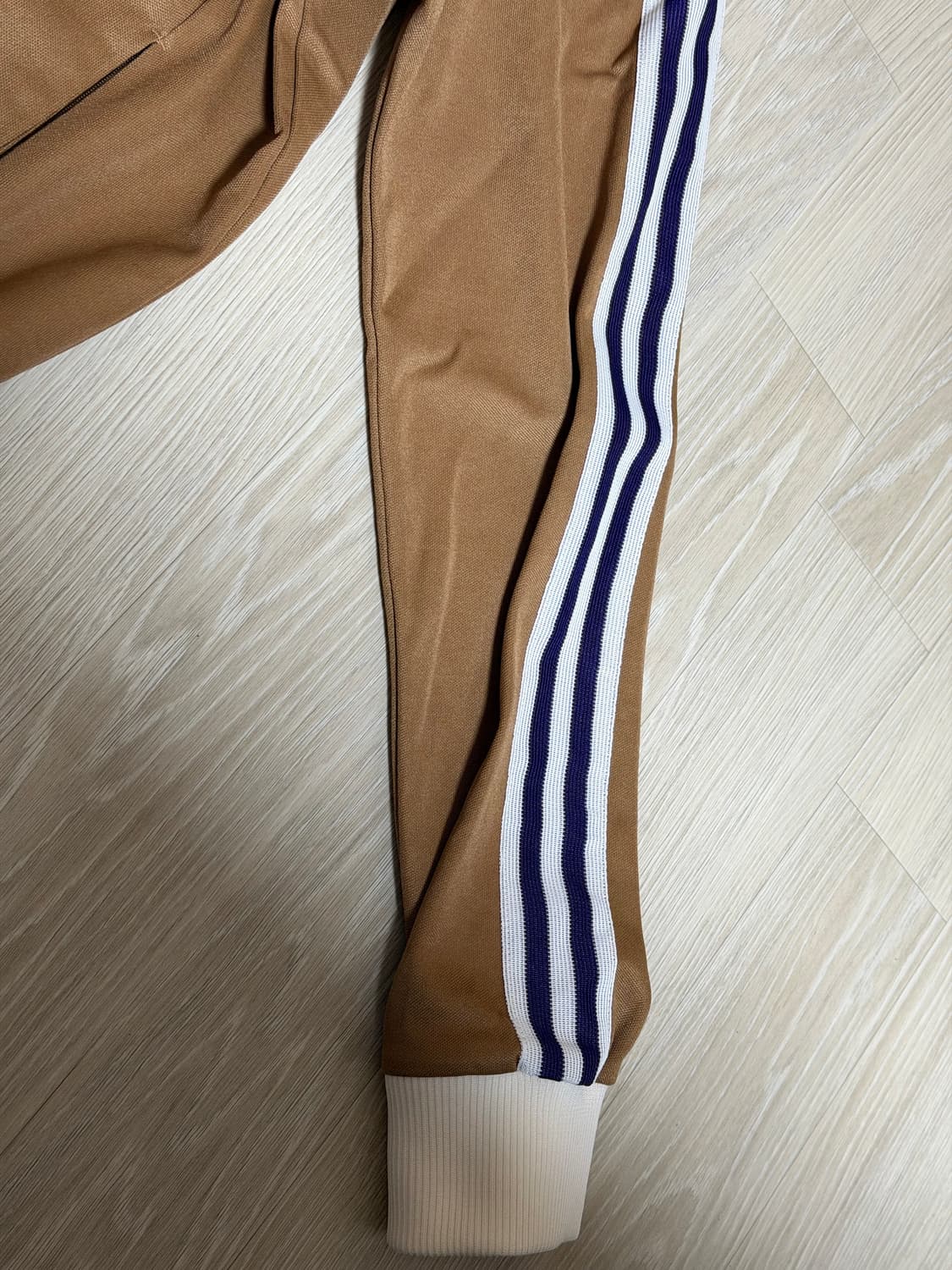 아디다스 아디컬러 헤리티지 나우 스트라이프 트랙탑 상품이미지6