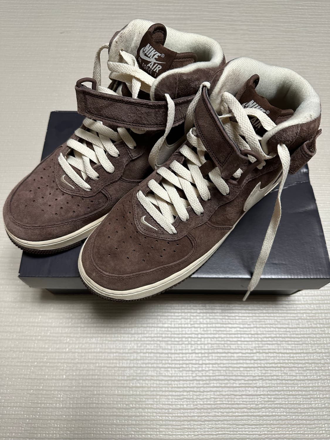 나이키 에어포스 미드 초콜릿 상품이미지1