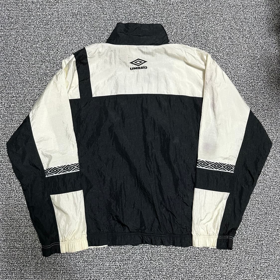 (M추천) 엄브로 바람막이 자켓 상품이미지3