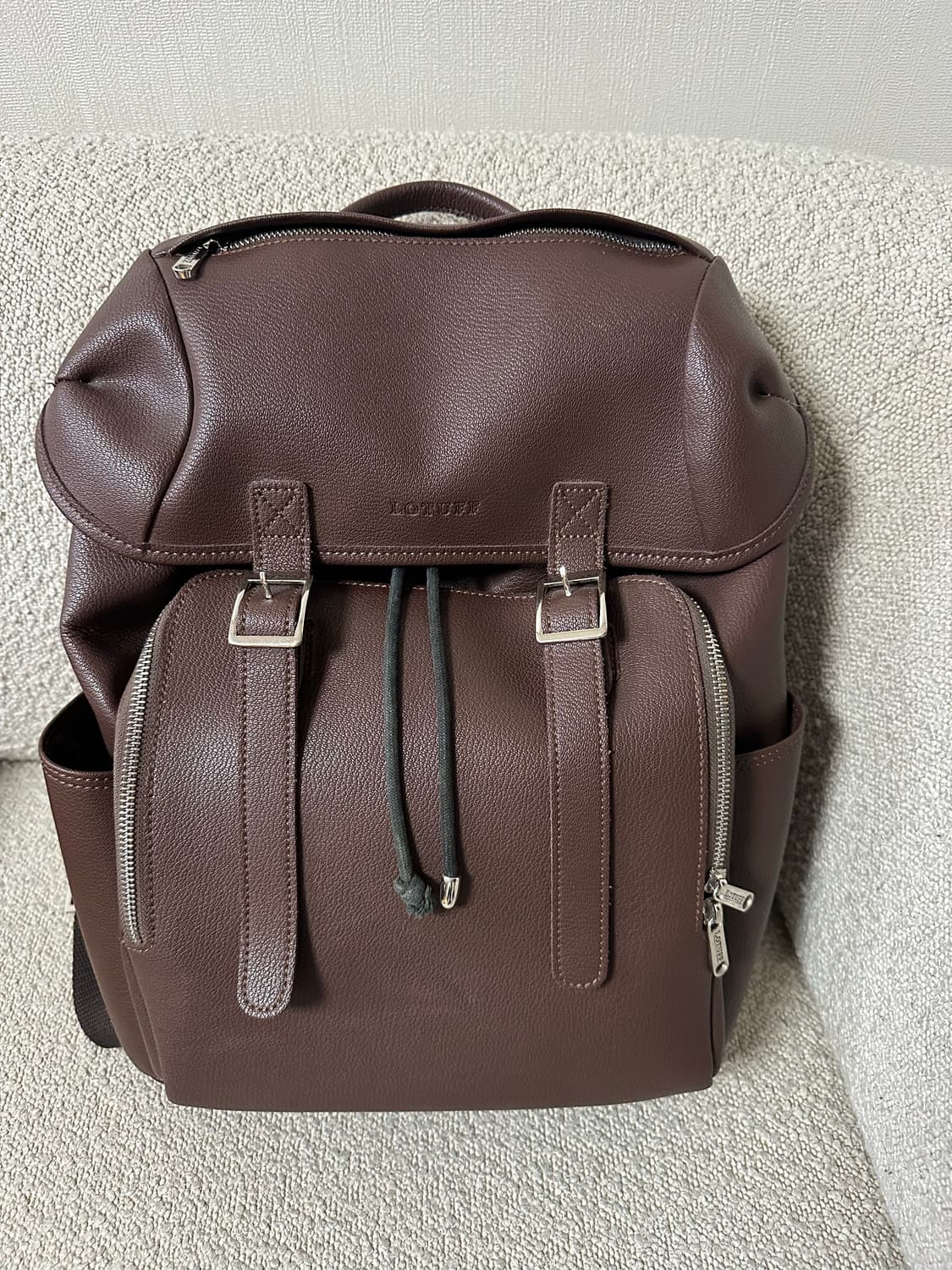 로터프 가죽 백팩 팝니다 상품이미지2