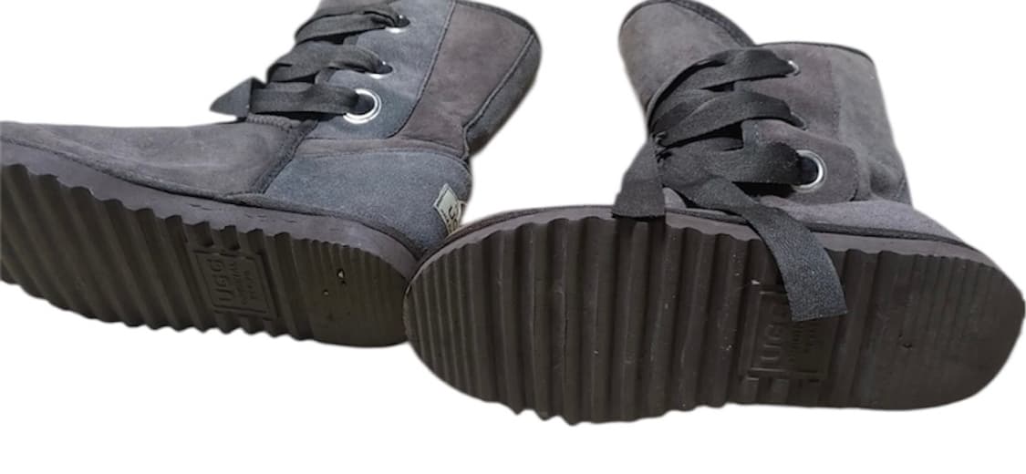 Ugg 어그 레이스업 털부츠 240size 상품이미지3