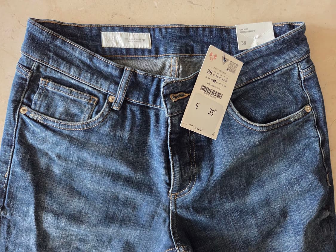 ZARA 데님  TRF BOOTCUT 로우라이즈 38 상품이미지5