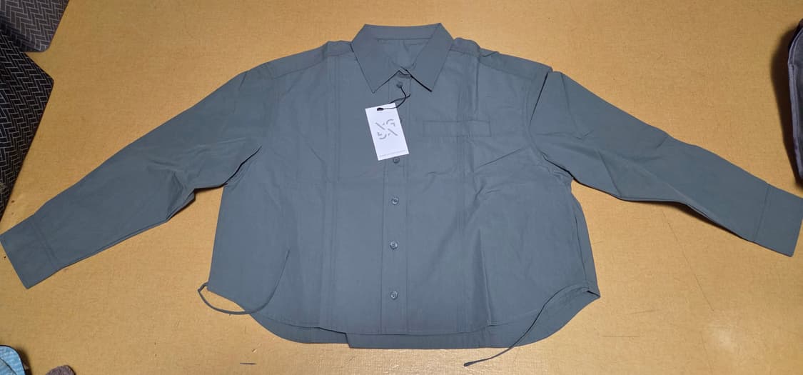 크롭 셔츠 새상품 2벌 상품이미지4