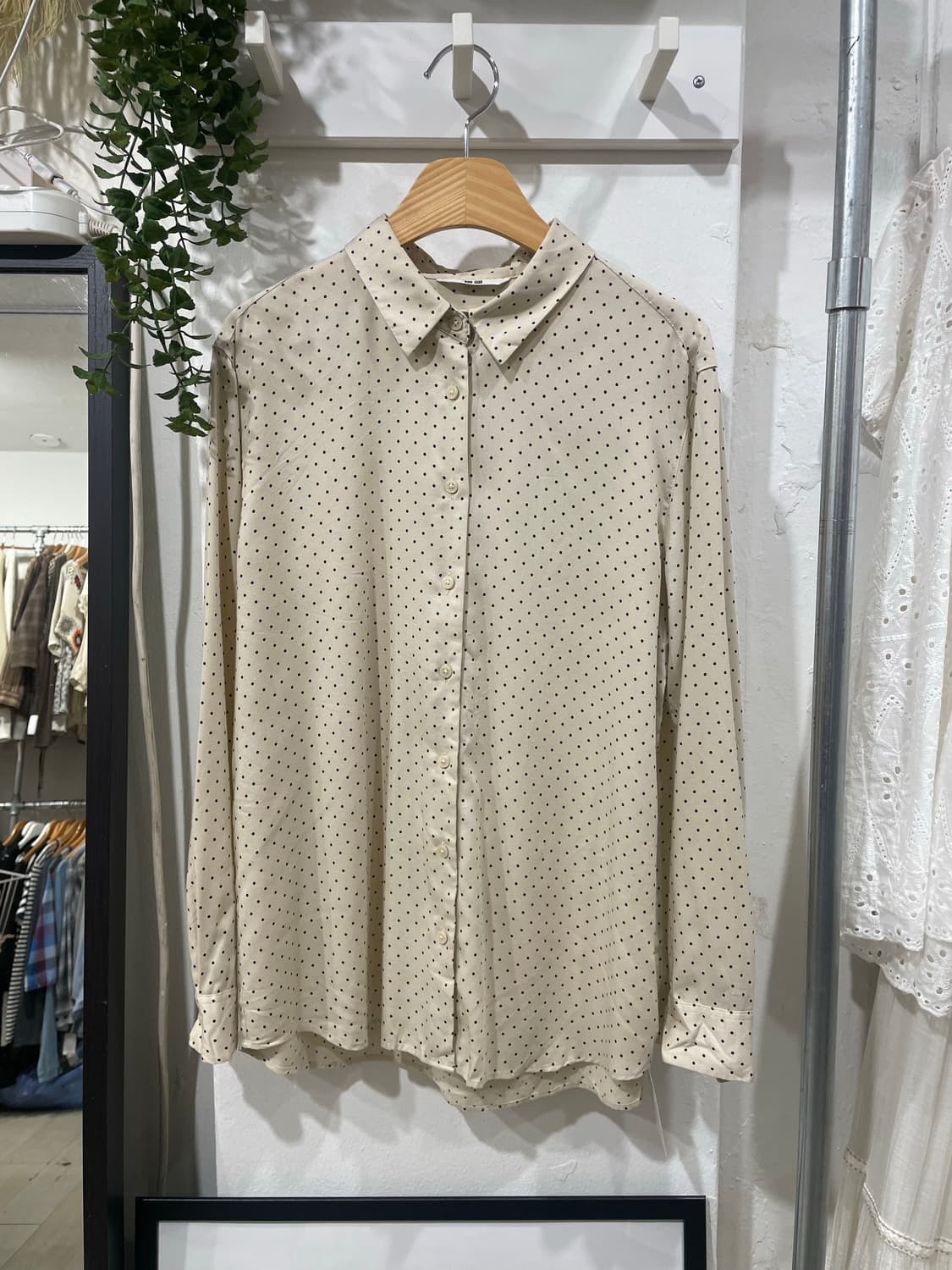 dot shirt 상품이미지8