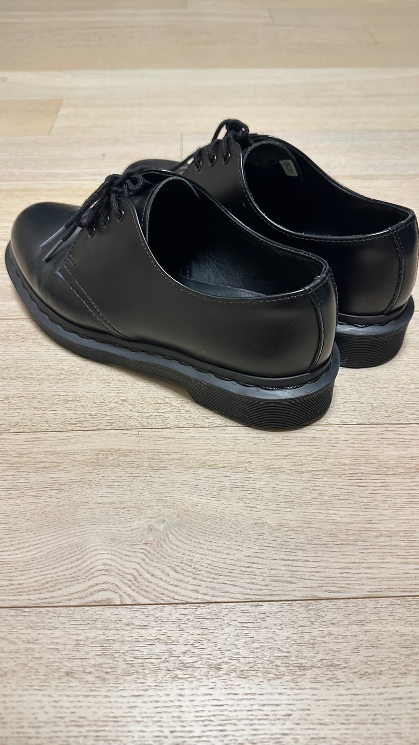 닥터마틴 1461 모노 블랙 250(UK6) 상품이미지5